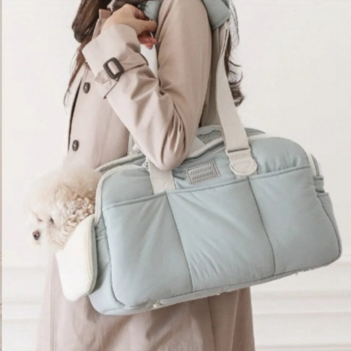 Pet Outdoor Portable Winter Warm Outdoor Cat Bag Breathable Handheld Pet Large Capacity Cat Shoulder Bag