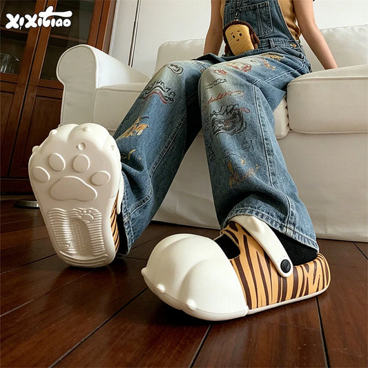 Women’s color-block EVA platform slippers with closed-toe design