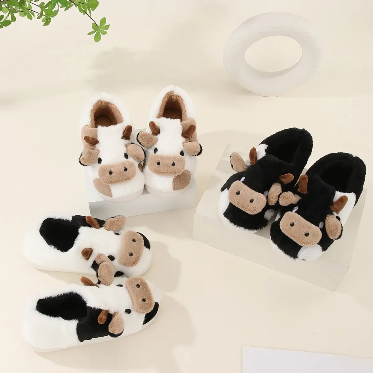 Cute Cow Print Couple Slippers – Cozy Matching House Shoes