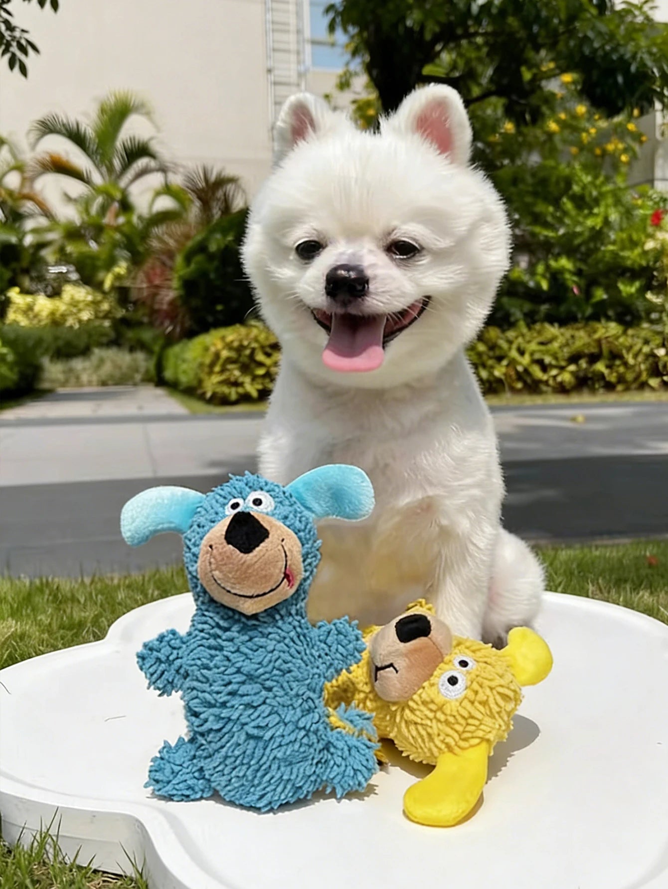 Squealing dog toy, mop toy, with sound and movement, blue self-entertainment toy, bite-resistant and teeth-grinding resistant, sound-making pet accessory for small dogs